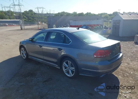 2015 Volkswagen Passat 3.6L V6 Sel Premium из США, поврежденный, VIN 1VWCM7A36FC025556